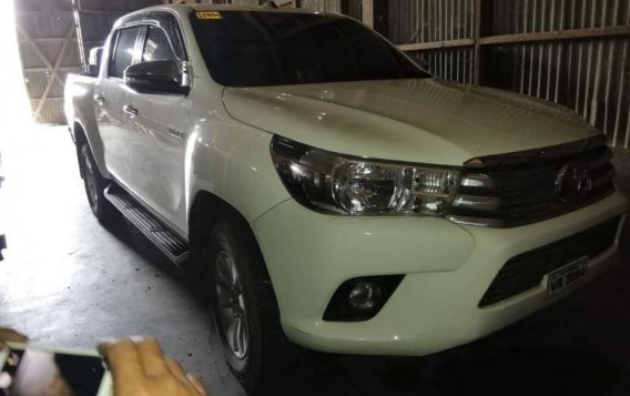 Sell 2nd Hand 2015 Toyota Hilux Manual Diesel at 60000 km in Valencia-5