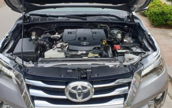 Sell Silver 2017 Toyota Fortuner at 10000 km in Quezon City-2