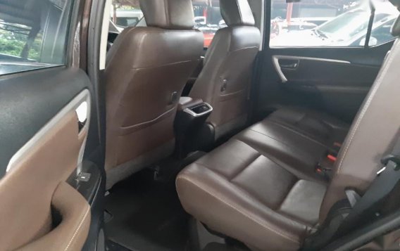 Brown Toyota Fortuner 2018 Automatic Diesel for sale in Quezon City-3