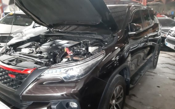 Brown Toyota Fortuner 2018 Automatic Diesel for sale in Quezon City-1