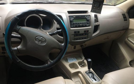 2nd Hand Toyota Fortuner 2008 Automatic Diesel for sale in Victoria-5