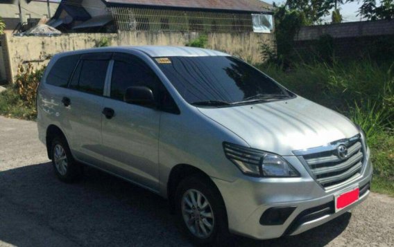 2nd Hand Toyota Innova 2015 Manual Diesel for sale in Tarlac City