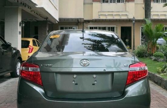 Selling Toyota Vios 2018 at 3000 km in Quezon City-4