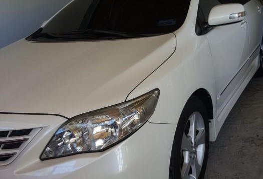 Selling 2nd Hand Toyota Corolla Altis 2011 in Parañaque-3