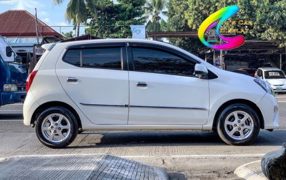 Selling Toyota Wigo 2017 at 10000 km in Davao City-2