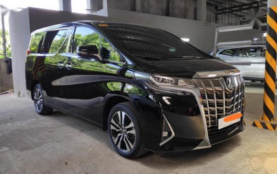 Selling Brand New Toyota Alphard 2019 in Silang-3