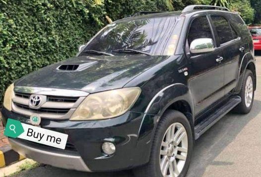 2nd Hand Toyota Fortuner 2005 Automatic Diesel for sale in Marikina-2