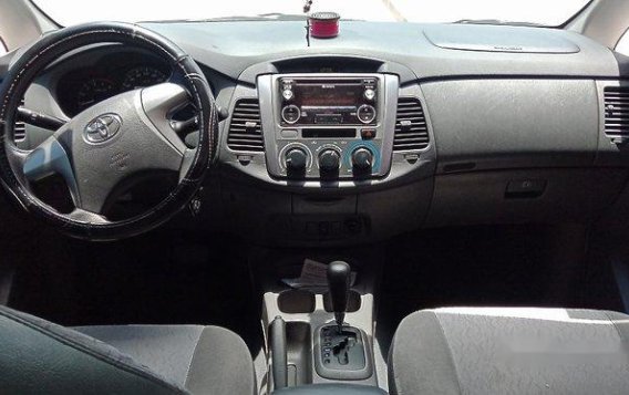 Silver Toyota Innova 2016 for sale Automatic-5