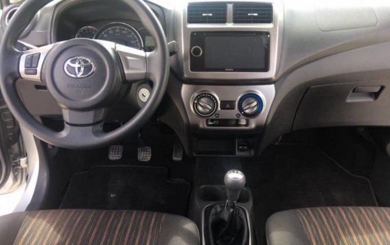 Selling Toyota Wigo 2017 Manual Gasoline in Imus-1