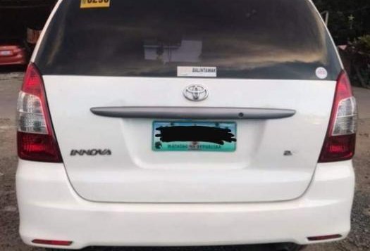 Selling Used Toyota Innova 2014 in Tagaytay-4