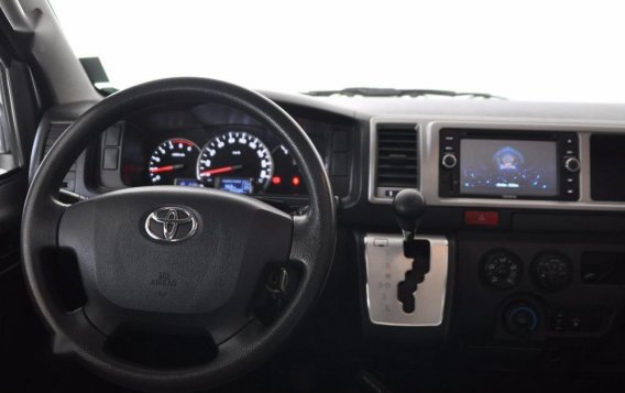 2nd Hand Toyota Grandia 2016 for sale in Quezon City-10