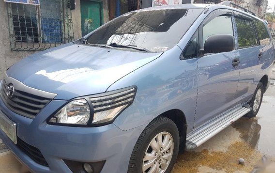 2nd Hand Toyota Innova 2012 at 60000 km for sale-1