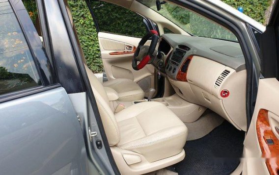 Sell Silver 2007 Toyota Innova in Quezon City-6