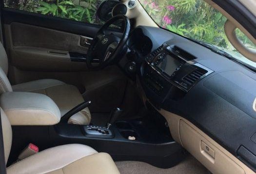 Toyota Fortuner 2014 Automatic Diesel for sale in Quezon City-2