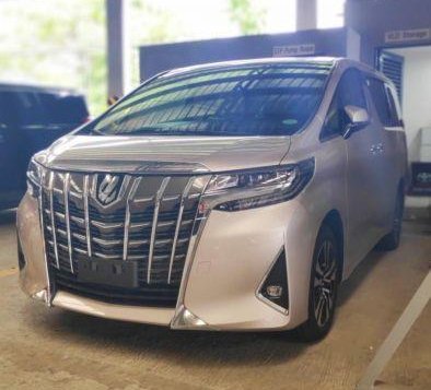 Selling Brand New Toyota Alphard 2019 in Silang-1