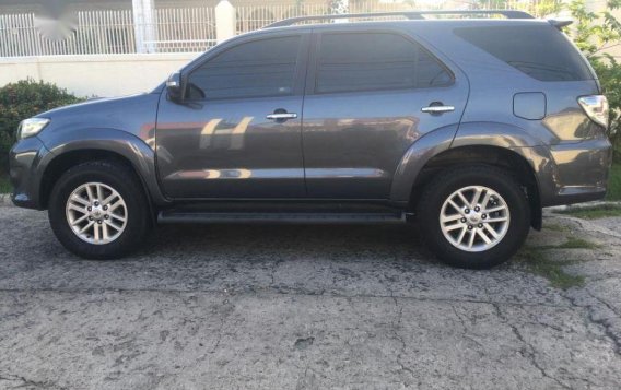 Selling Toyota Fortuner 2014 Automatic Diesel in Paranaque -2