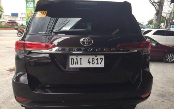 Selling Used Toyota Fortuner 2018 in Quezon City-1