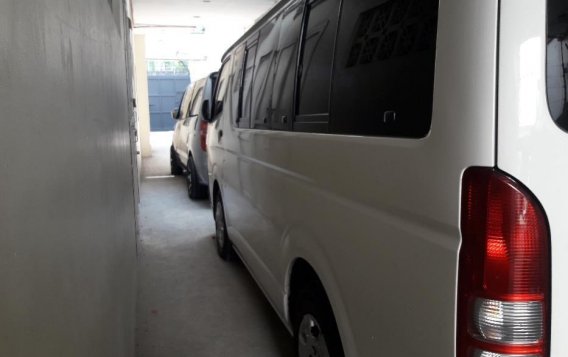 Sell 2nd Hand 2012 Toyota Hiace in Quezon City-3