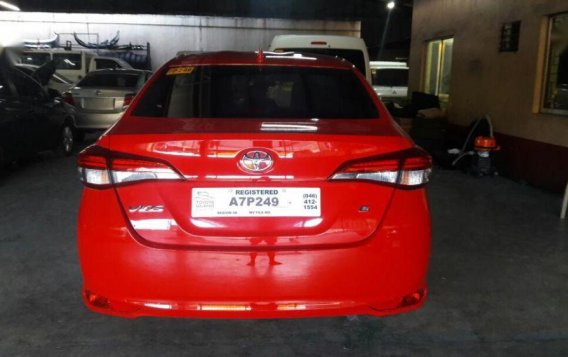 Selling 2nd Hand Toyota Vios 2018 in Makati-8