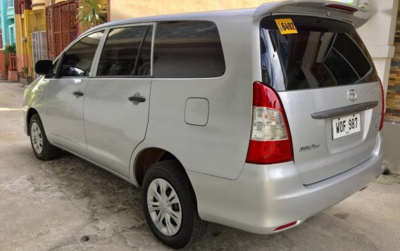 Selling Toyota Innova 2013 Manual Diesel in Quezon City-3