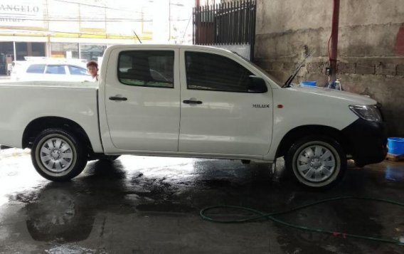 Selling 2nd Hand Toyota Hilux 2013 at 89000 km in Imus-4
