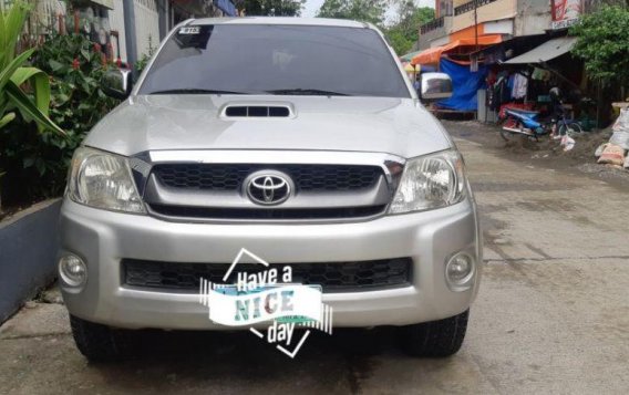 2nd Hand Toyota Hilux 2011 for sale in Davao City-2
