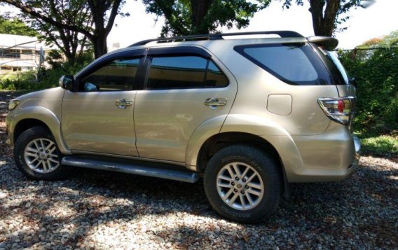 Selling Used Toyota Fortuner in Camiling-2