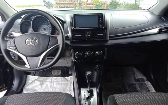 Selling Toyota Vios 2017 Automatic Gasoline in Santiago-3