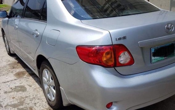 Selling Toyota Altis 2010 Manual Gasoline in Dasmariñas-2