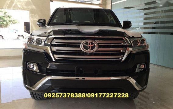 Selling New Toyota Land Cruiser in Cebu City