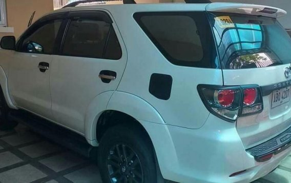 2nd Hand Toyota Fortuner 2016 for sale in Pateros-1