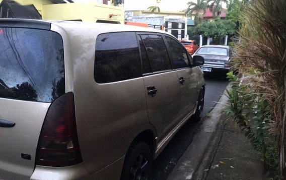 2nd Hand Toyota Innova 2005 for sale in Quezon City-3