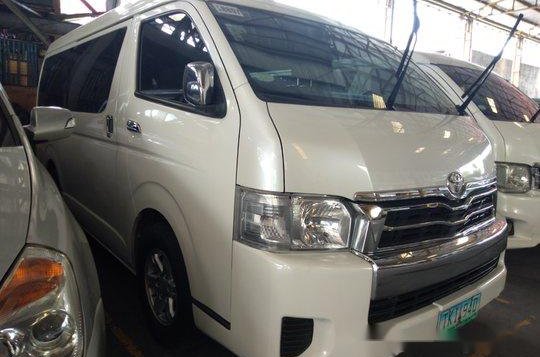 Selling White Toyota Hiace 2012 Automatic Diesel-3