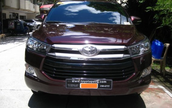 Selling Used Toyota Innova 2016 in Pasig-1