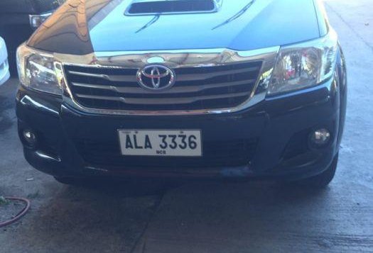 Selling Toyota Hilux 2015 Automatic Diesel in Imus