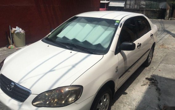 Selling Used Toyota Corolla Altis 2005 Manual Gasoline at 110000 km in Las Piñas-7