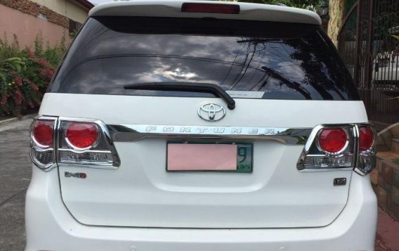 2nd Hand Toyota Fortuner 2012 for sale in Biñan-2