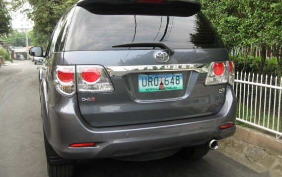 Toyota Fortuner 2013 Manual Diesel for sale in Caloocan-2