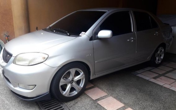 Selling Silver Toyota Vios 2005 Automatic Gasoline in Pasig