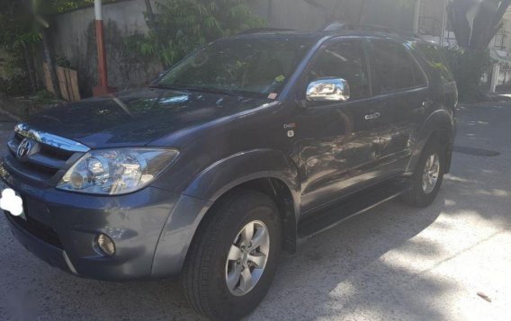 Selling Toyota Fortuner 2005 Automatic Diesel in Pasig-3