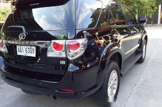 Selling Black Toyota Fortuner 2014 Automatic Diesel in Pasig-3