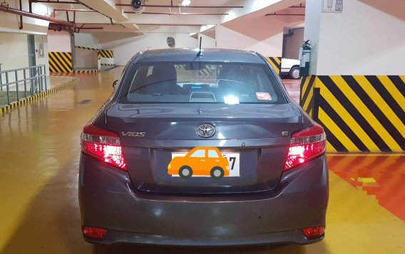 Grey Toyota Vios 2014 Sedan at 60000 km for sale in Manila-4