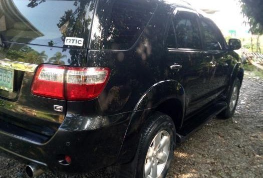 Selling Toyota Fortuner 2009 at 70000 km in Cabanatuan