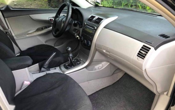 2nd Hand Toyota Altis 2009 for sale in Las Piñas-5