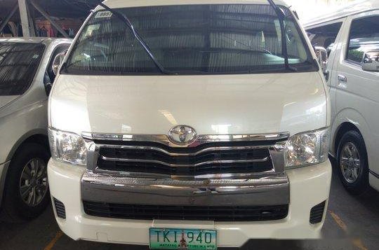 Selling White Toyota Hiace 2012 Automatic Diesel