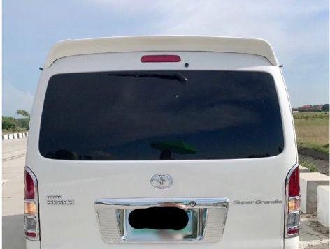 Toyota Grandia 2013 Automatic Diesel for sale in Laoag-3