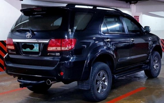 Used Toyota Fortuner 2006 for sale in Mandaluyong-1