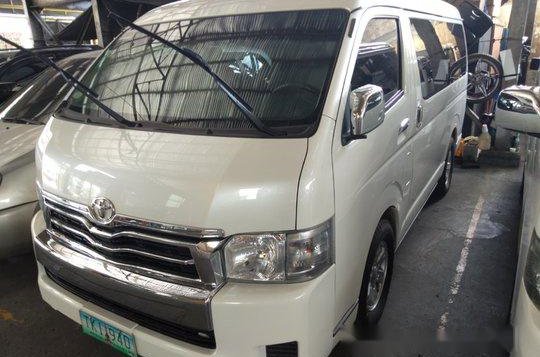 Selling White Toyota Hiace 2012 Automatic Diesel-2