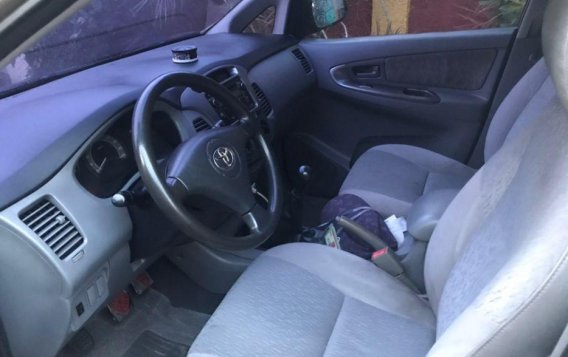 2nd Hand Toyota Innova 2005 for sale in Quezon City-4