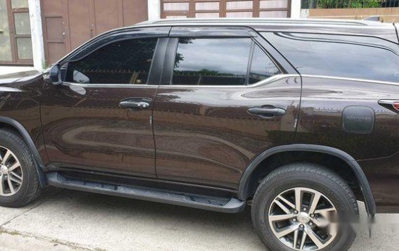 Selling Brown Toyota Fortuner 2018 Automatic Diesel in Quezon City-3